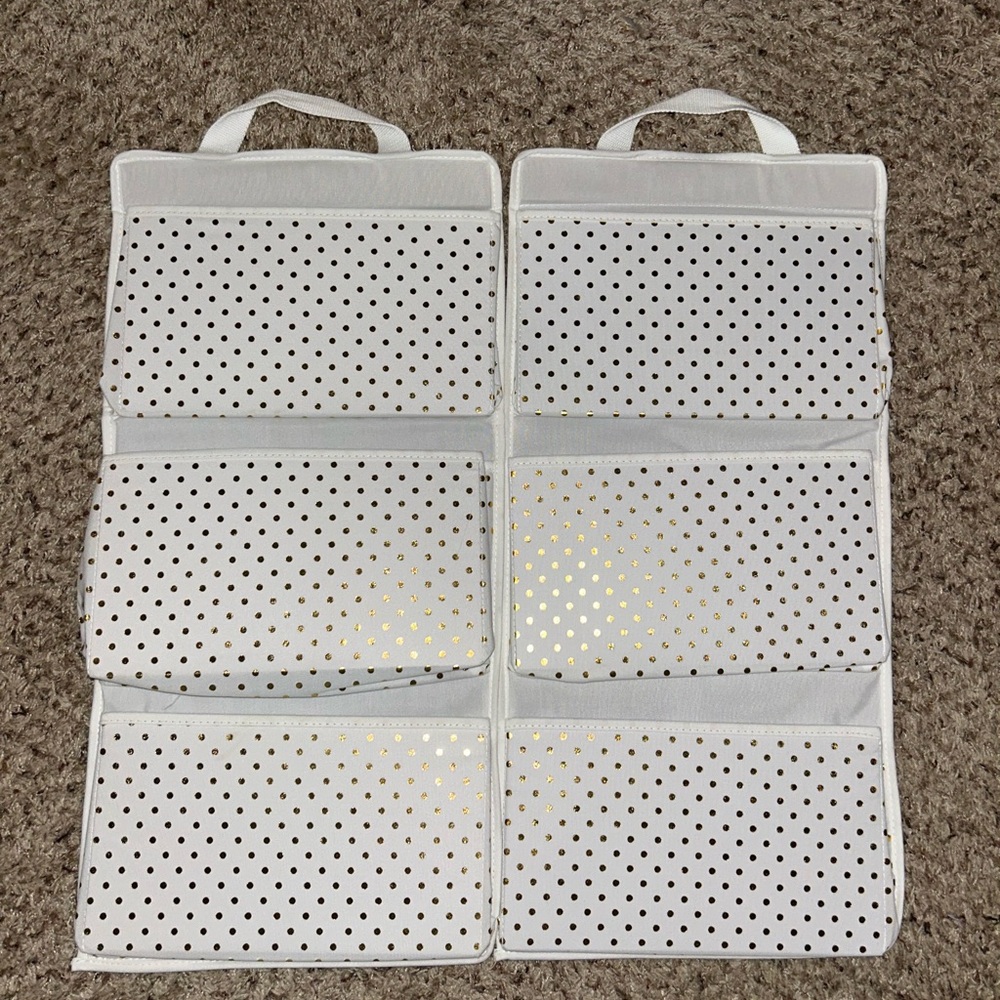Pillowfort Hanging 3 Pocket Storage Organizers